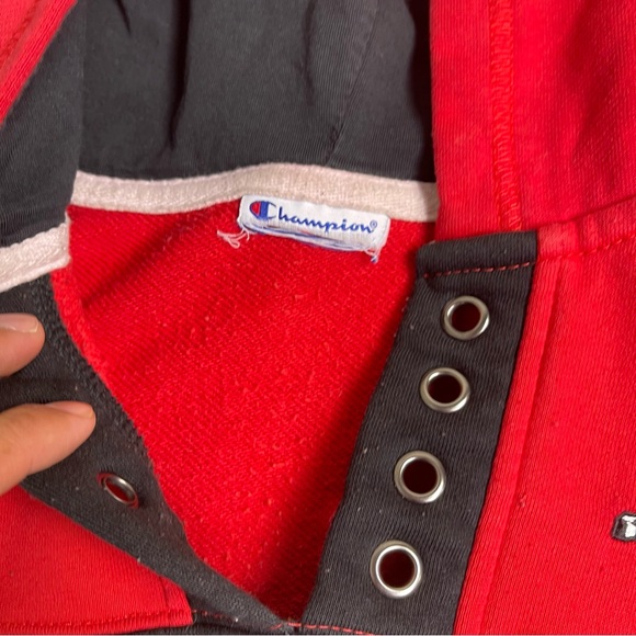 Wisconsin Badgers Hockey Red and Black Hoodie Jersey Sweatshirt Pullover - Picture 3 of 8